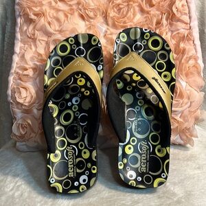 Aerosoft Sandals